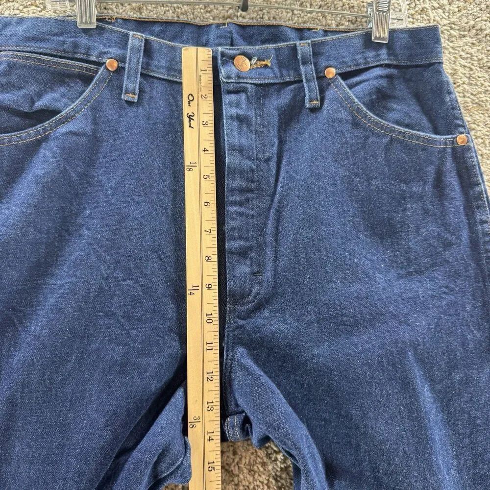 Vintage‎ Wrangler Jeans Mens 36x34 Blue Denim 13MWZ Cowboy Cut Straight Adult